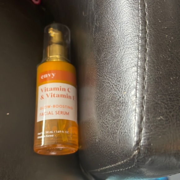 envy Skincare New Envy Vitamin C Vitamin E Glowboosting Facial